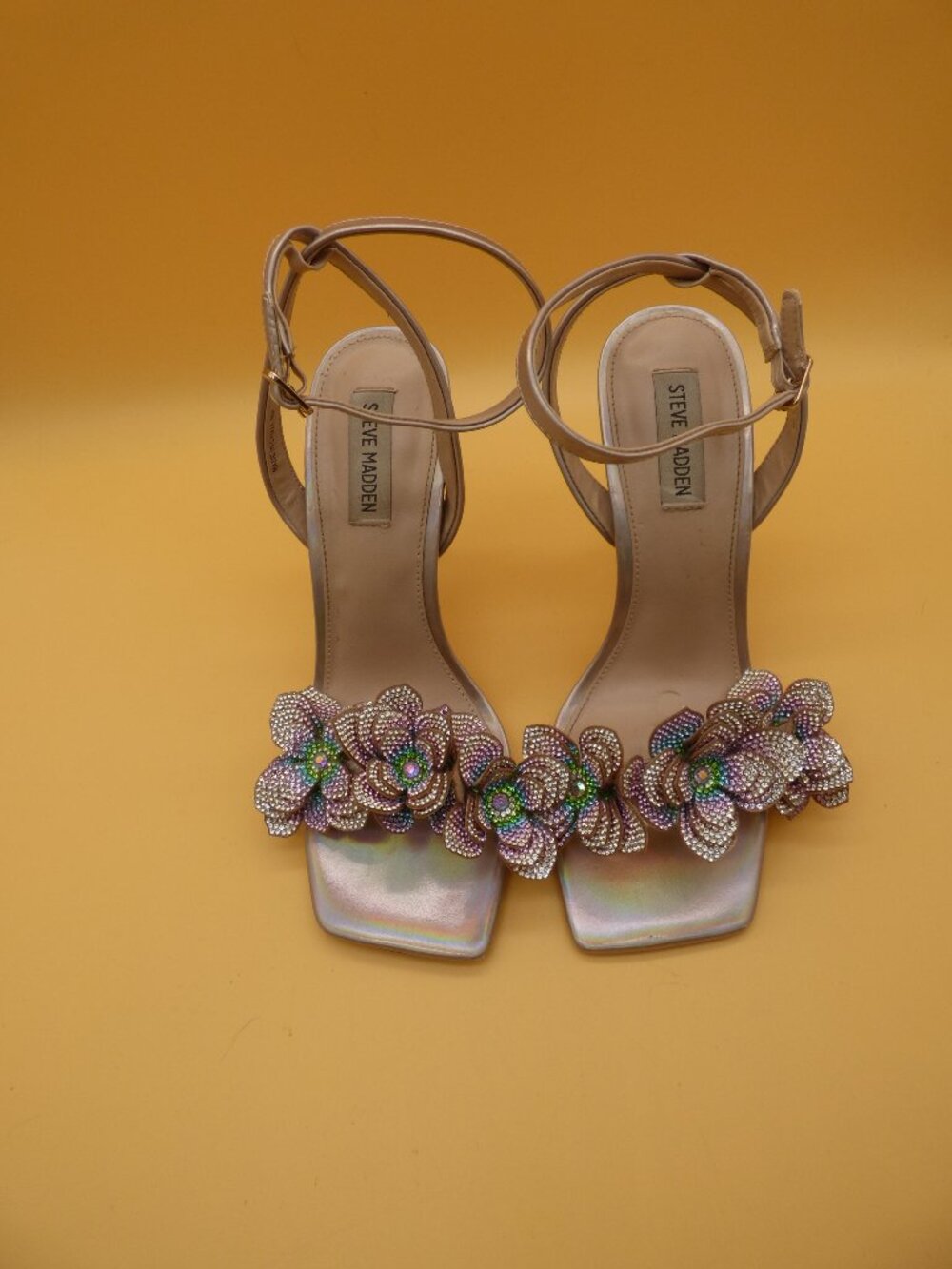 Steve Madden Ulyana Rhinestone Flower Iridescent Stiletto Ankle Strap Sandals 9M
